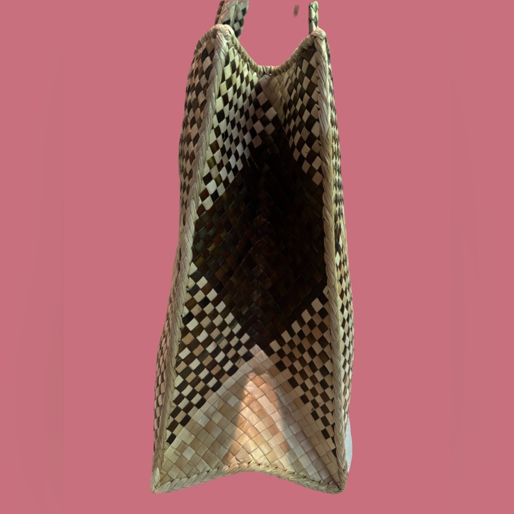 Vintage Hand Woven Grass Bag - Picture 2 of 6